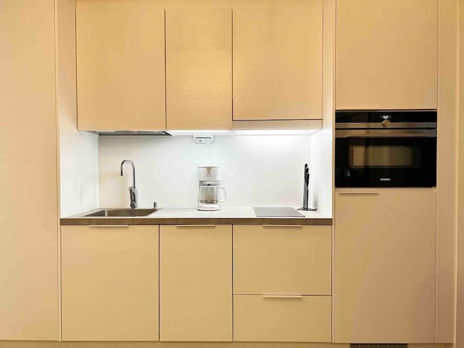 Brand New Modern Condo Built-In Mall Of Tripla هلسنكي المظهر الخارجي الصورة