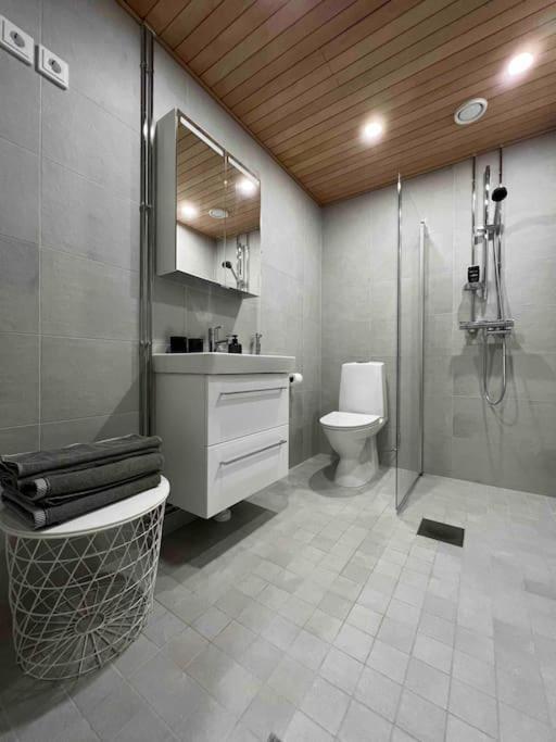 Brand New Modern Condo Built-In Mall Of Tripla هلسنكي المظهر الخارجي الصورة